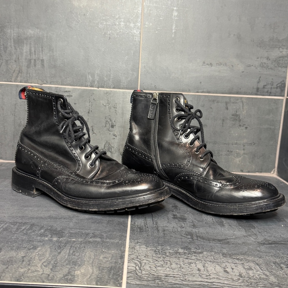 Gucci Black Leather Men's Lace-Up Boots